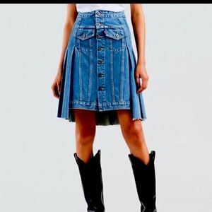 Levi’s Jean skirt denim made & crafted NWT small Type 3 trucker jacket style